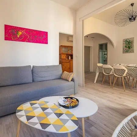 Apartment Cocon Des Halles - Climatisation - Terrasse Narbonne